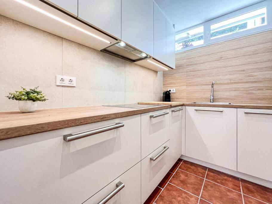 Apartament 'Es Botanic' Blanes Bagian luar foto