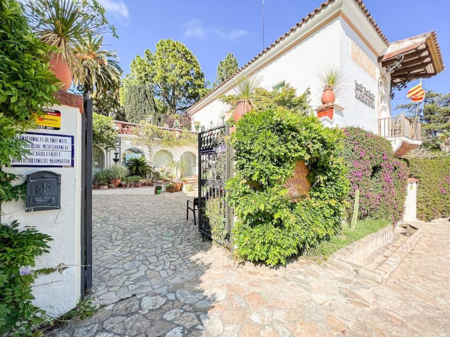 Apartament 'Es Botanic' Blanes Bagian luar foto