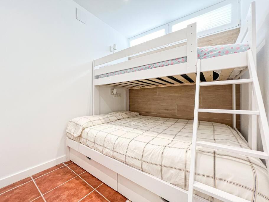 Apartament 'Es Botanic' Blanes Bagian luar foto